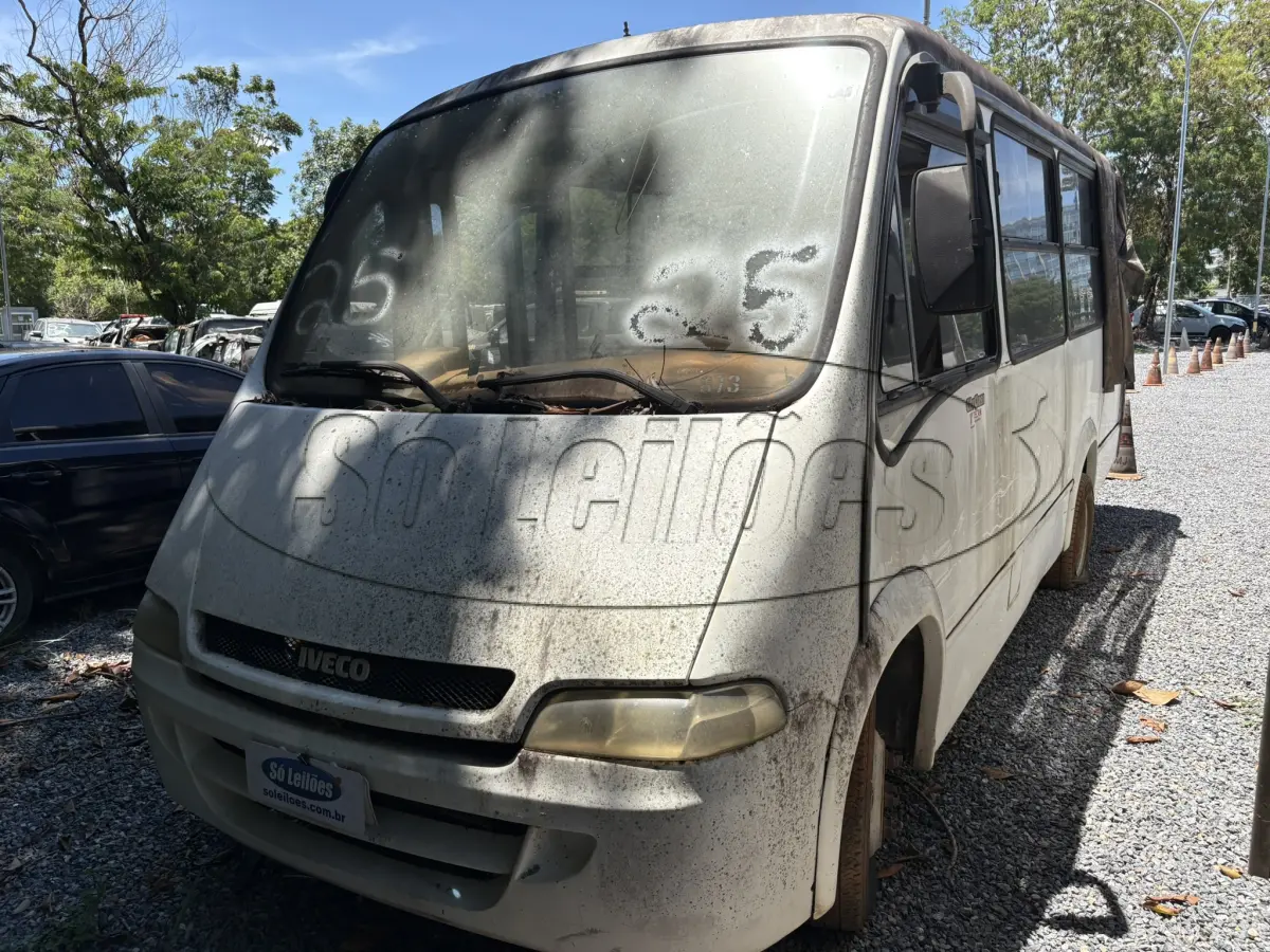 LOTE 025 - MICRO ÔNIBUS