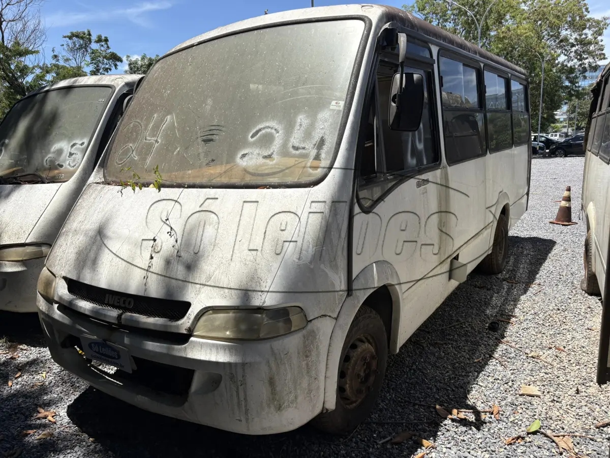 LOTE 024 - MICRO ÔNIBUS