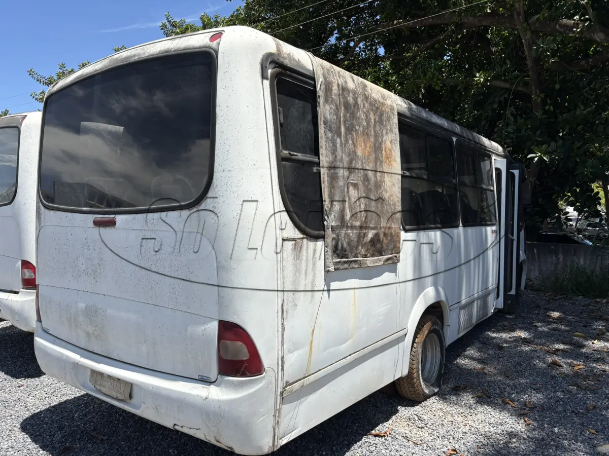 LOTE 025 - MICRO ÔNIBUS