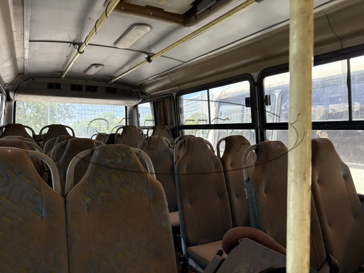 LOTE 025 - MICRO ÔNIBUS