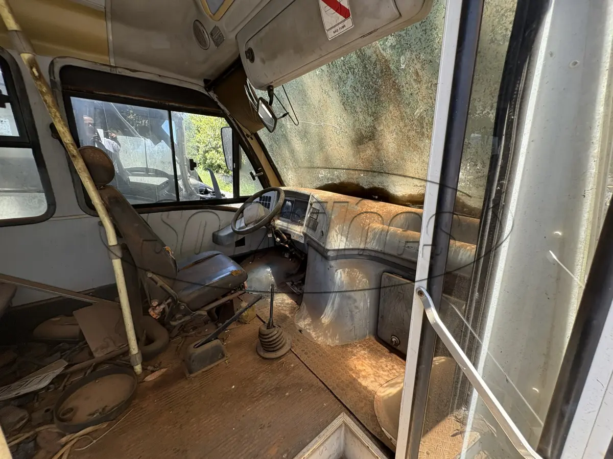 LOTE 021 - MICRO ÔNIBUS