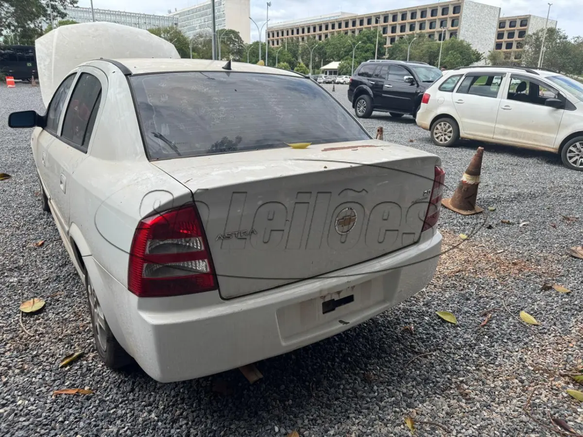 LOTE 007 - AUTOMÓVEL