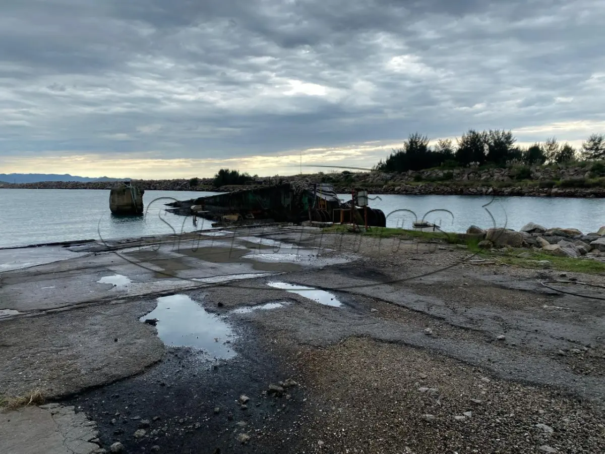 LOTE 002 - Draga de sucção