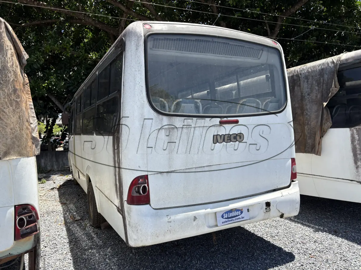 LOTE 024 - MICRO ÔNIBUS