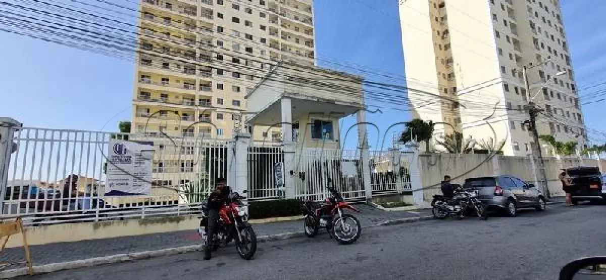 LOTE 057 - CE/HORIZONTE/APARTAMENTO