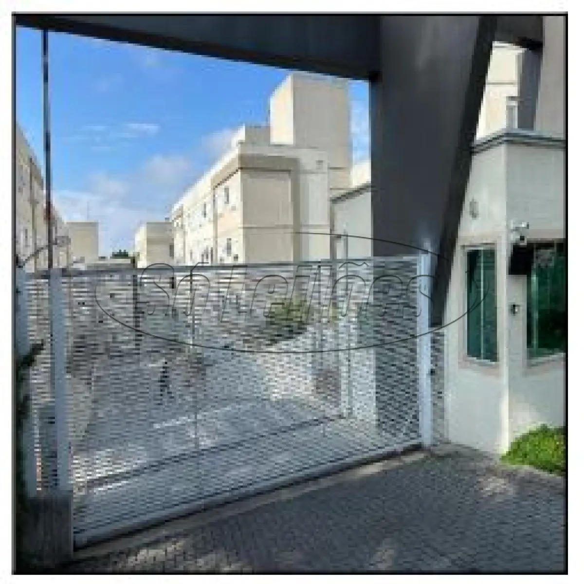 LOTE 241 - PR/CURITIBA/APARTAMENTO