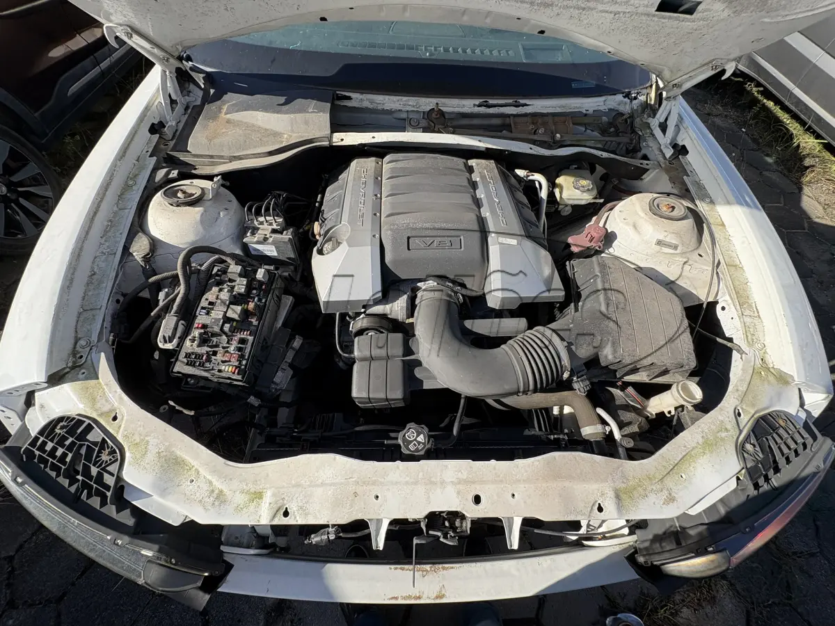 LOTE 004 - Automóvel