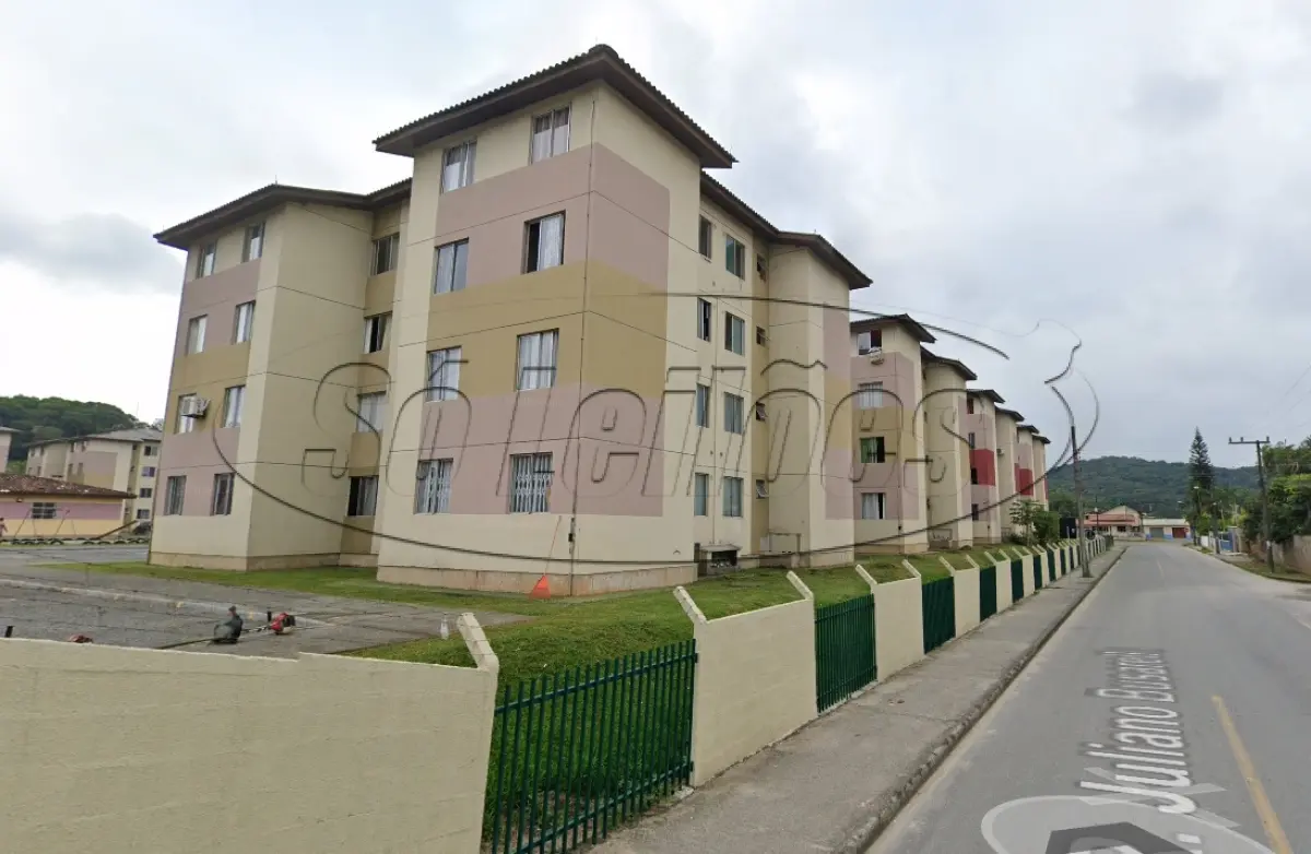 LOTE 001 - Apartamento