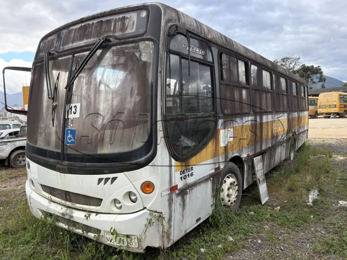LOTE 013 - Ônibus