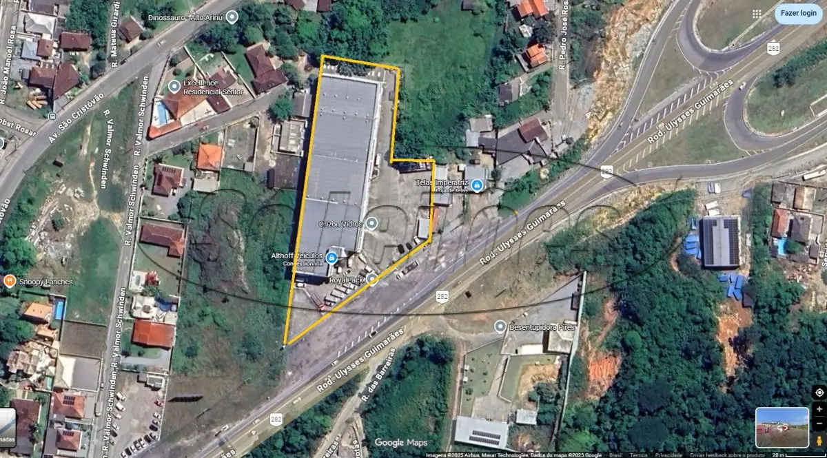 LOTE 001 - Terreno e Galpão