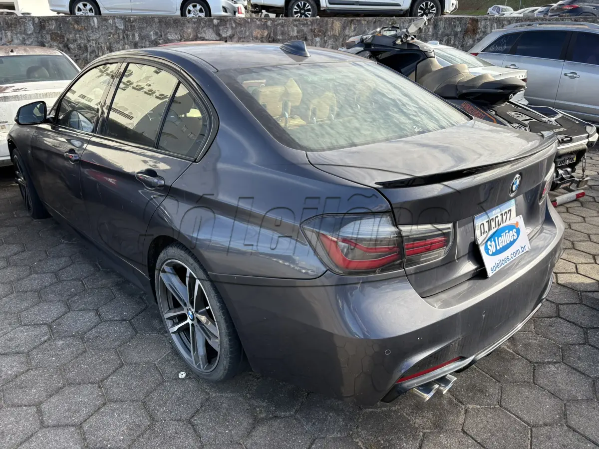 LOTE 003 - Automóveis