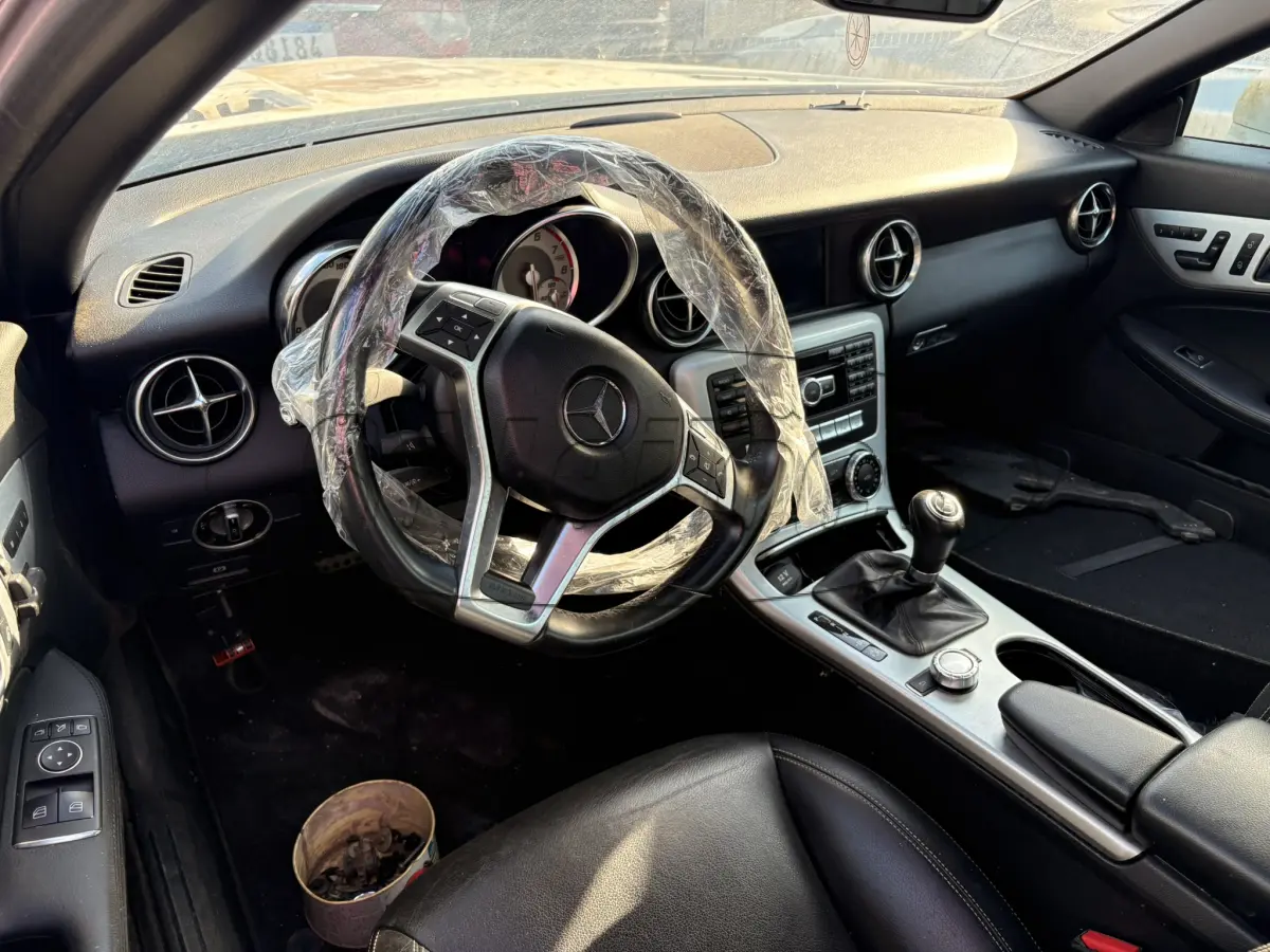 LOTE 002 - Automóveis