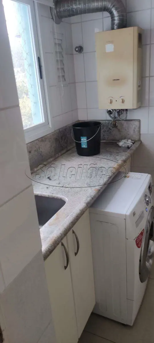 LOTE 001 - Apartamento