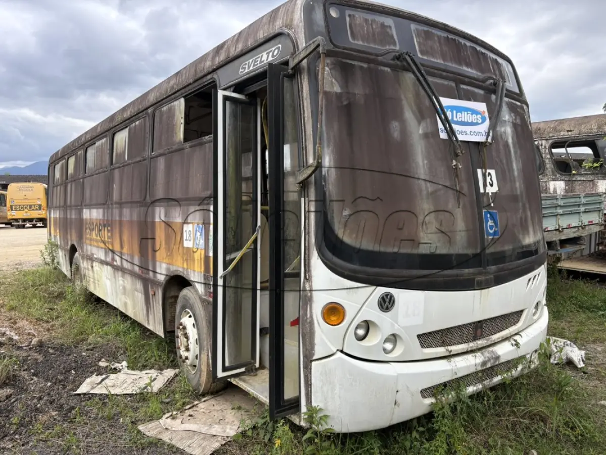 LOTE 013 - Ônibus