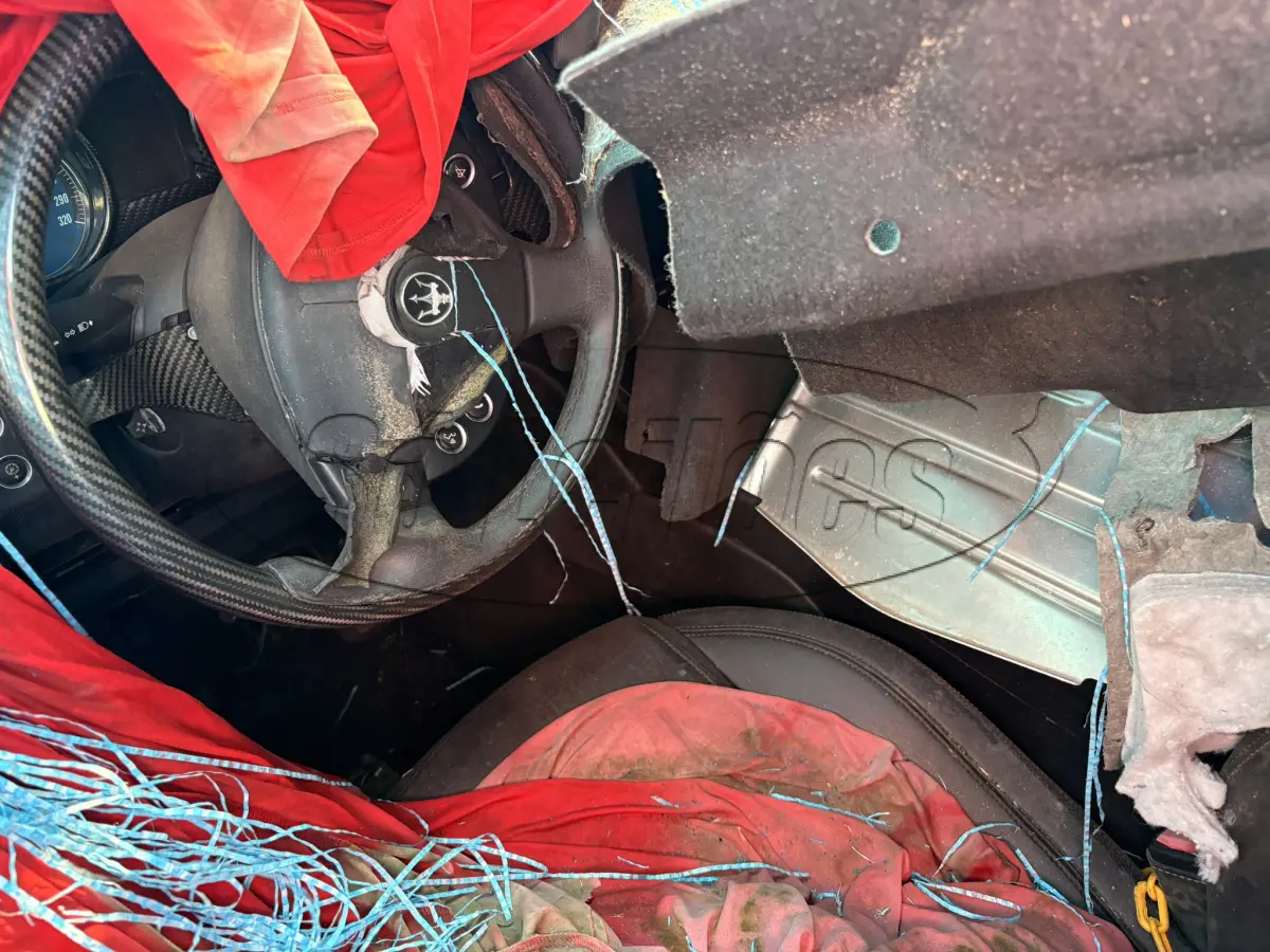 LOTE 004 - Automóveis