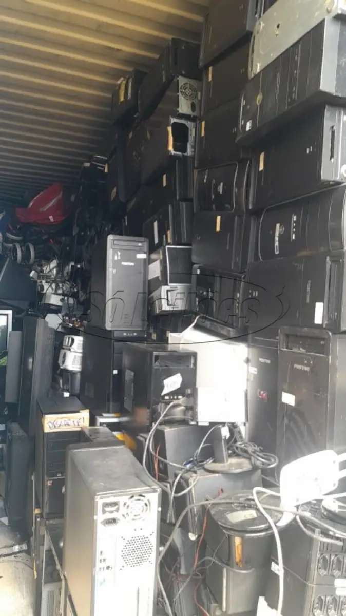 LOTE 010 - Materiais diversos