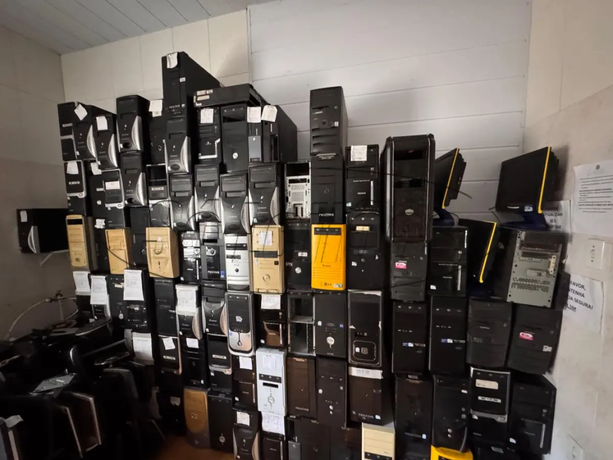 LOTE 011 - Eletrônicos