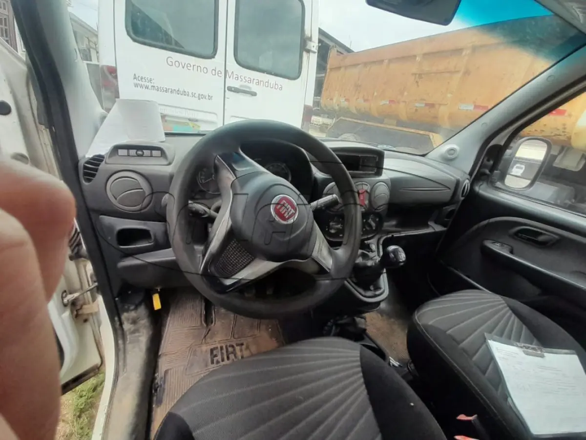 LOTE 008 - Fiat Doblo