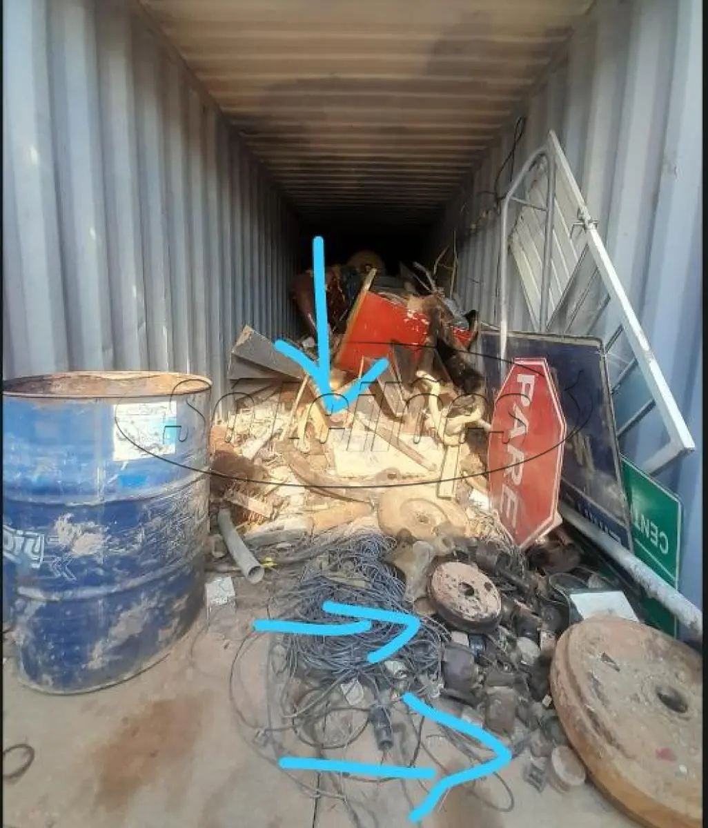 LOTE 009 - Material Ferroso