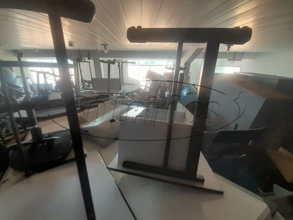 LOTE 010 - Materiais diversos