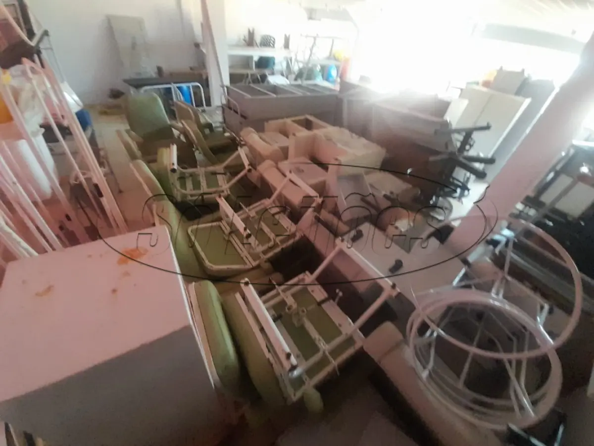 LOTE 010 - Materiais diversos