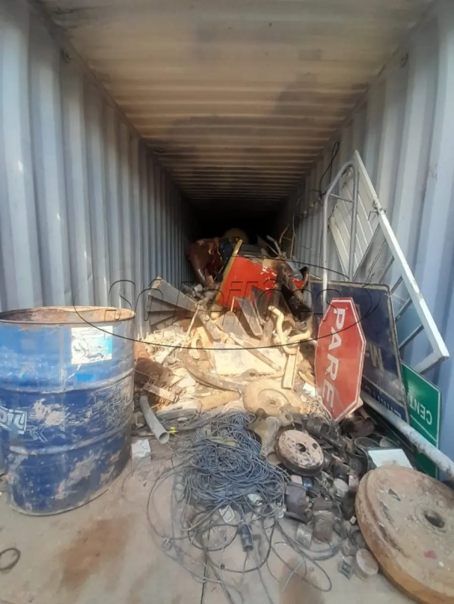 LOTE 009 - Material Ferroso