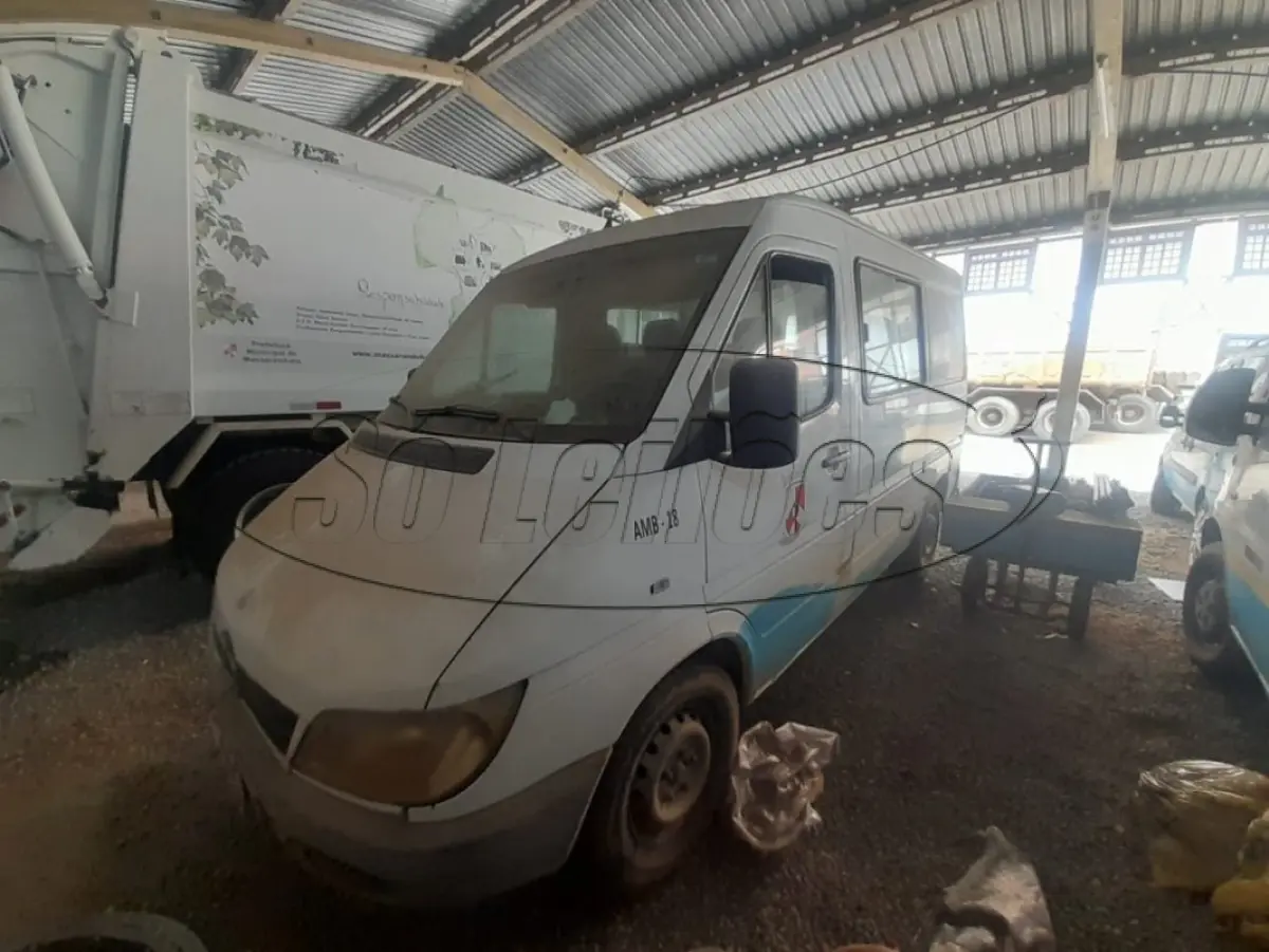LOTE 006 - Sprinterf M. Benz Sucata