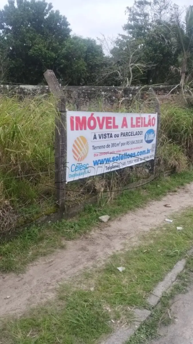 LOTE 004 - TERRENO URBANO EM LAGUNA/SC