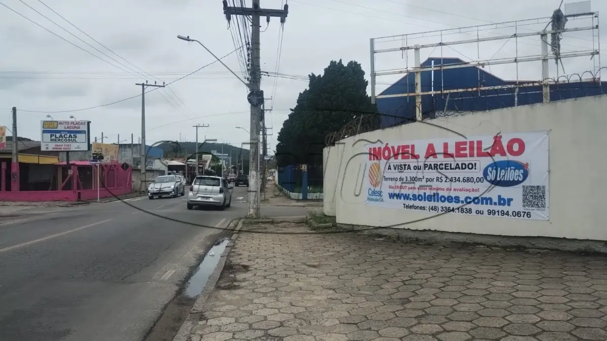 LOTE 005 - TERRENO URBANO EM LAGUNA/SC