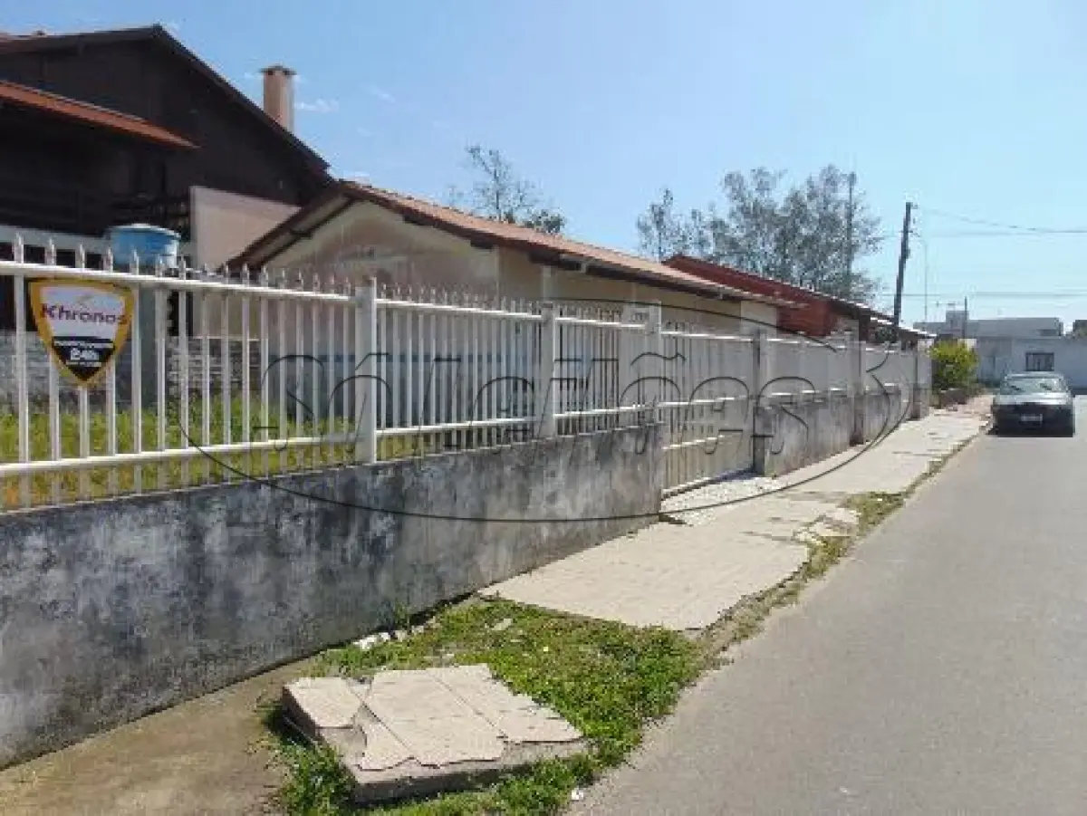 LOTE 001 - TERRENO URBANO EM BALNEÁRIO GAIVOTA/SC