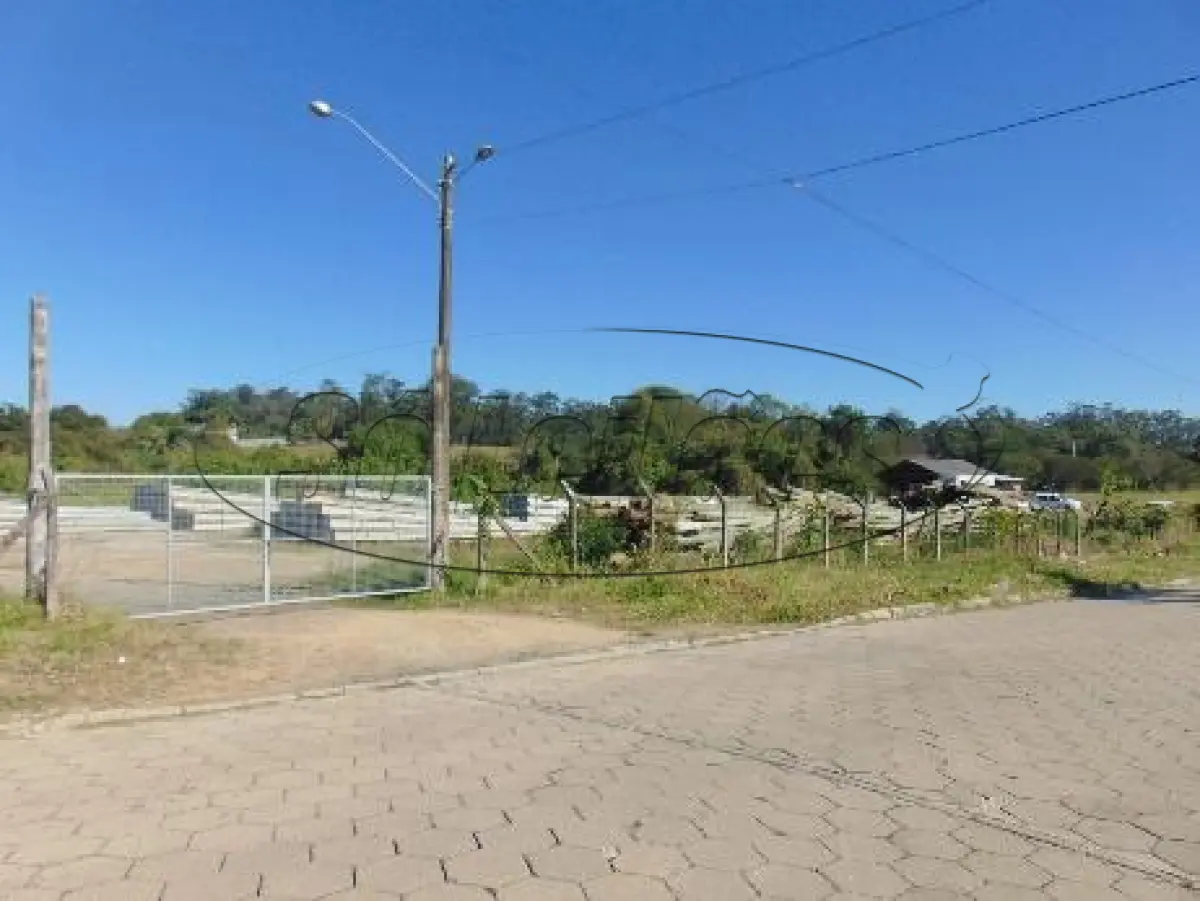 LOTE 002 - TERRENO URBANO EM CRICIÚMA/SC