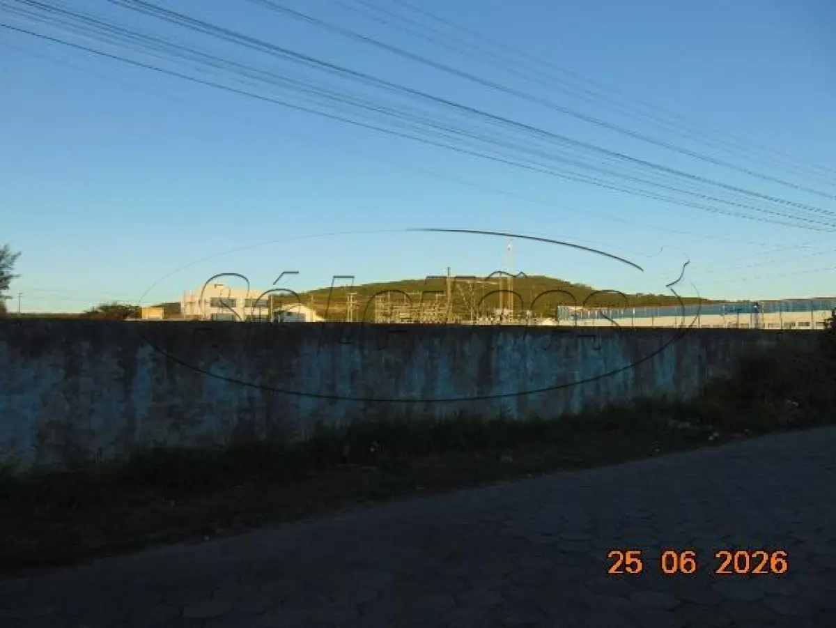 LOTE 005 - TERRENO URBANO EM LAGUNA/SC