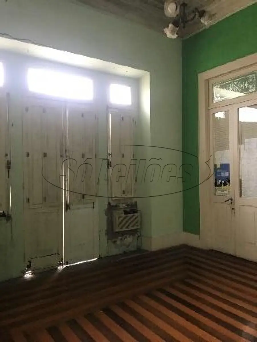 LOTE 003 - TERRENO EDIFICADO EM LAGUNA/SC (CASARÃO)