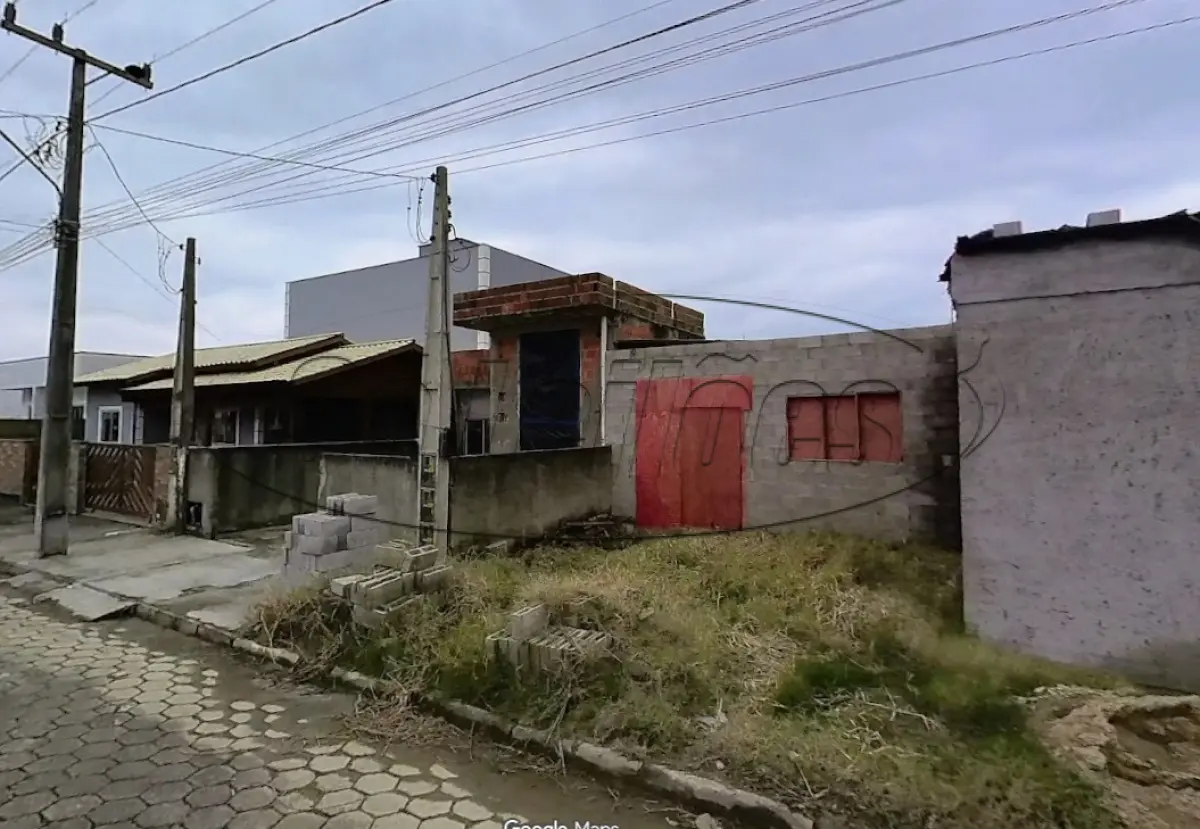 LOTE 001 - Terreno Urbano