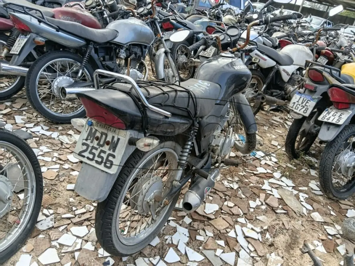 LOTE 0186