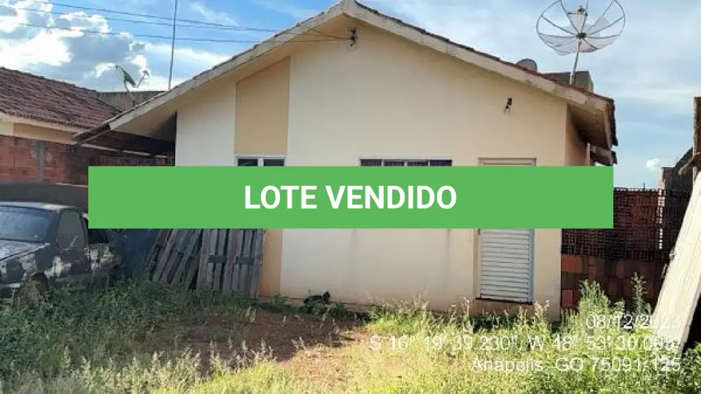 LOTE 071