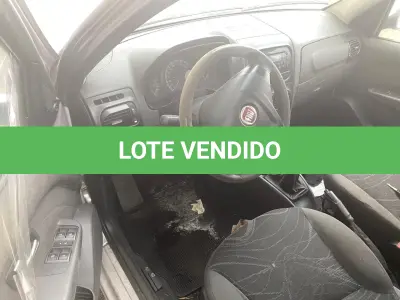 LOTE 017 - Utilitário