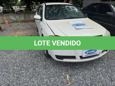 LOTE 007 - AUTOMÓVEL