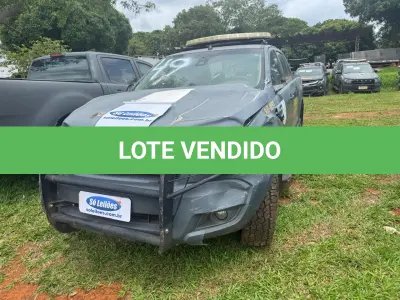 LOTE 049 - PICAPE