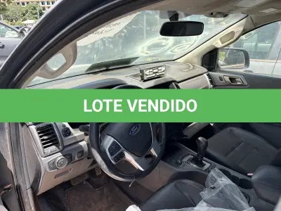 LOTE 060 - PICAPE