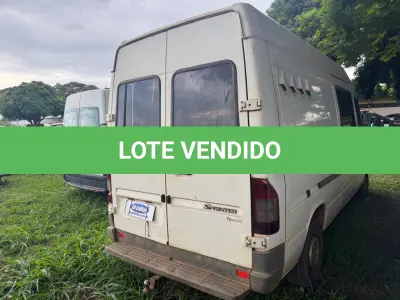 LOTE 031 - FURGÃO