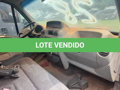 LOTE 028 - VAN