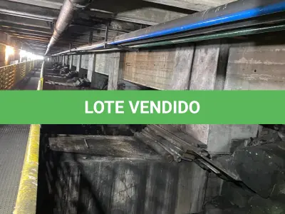 LOTE 014 - Vigas de madeira