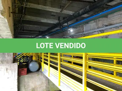 LOTE 014 - Vigas de madeira