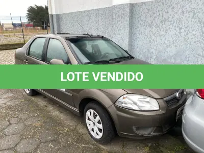 LOTE 016 - Automóvel
