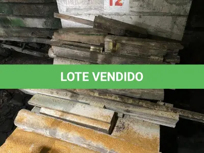 LOTE 014 - Vigas de madeira