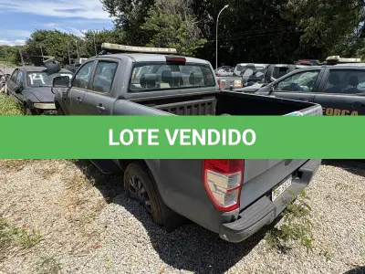 LOTE 046 - PICAPE