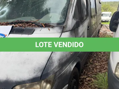 LOTE 030 - FURGÃO