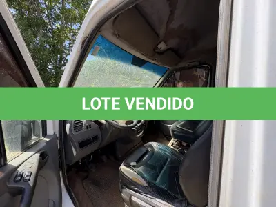 LOTE 031 - FURGÃO