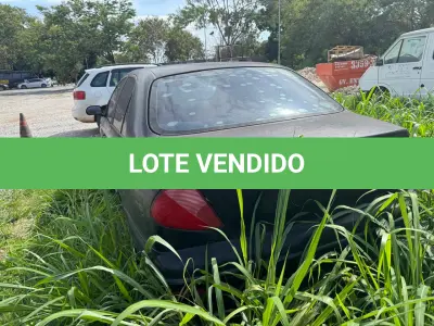 LOTE 010 - AUTOMOVEL